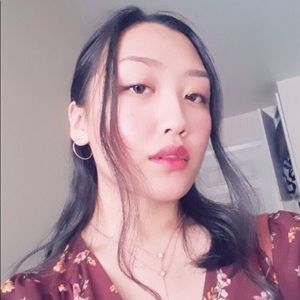 Meet your Posher, Jailie